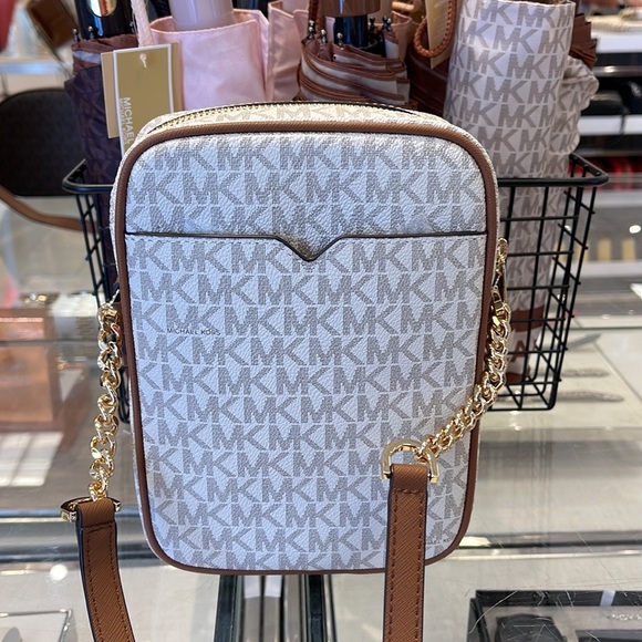 MICHAEL KORS  Jet Set Travel Medium Logo Crossbody Flight Bag # 35F1GTVC2B NWT - Picture 11 of 16